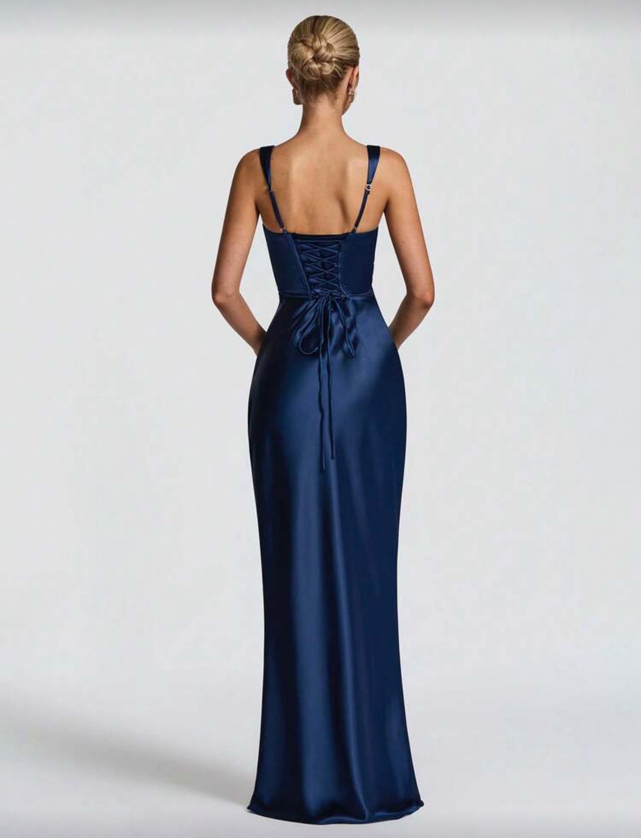 Clinched Bodywaist Dress