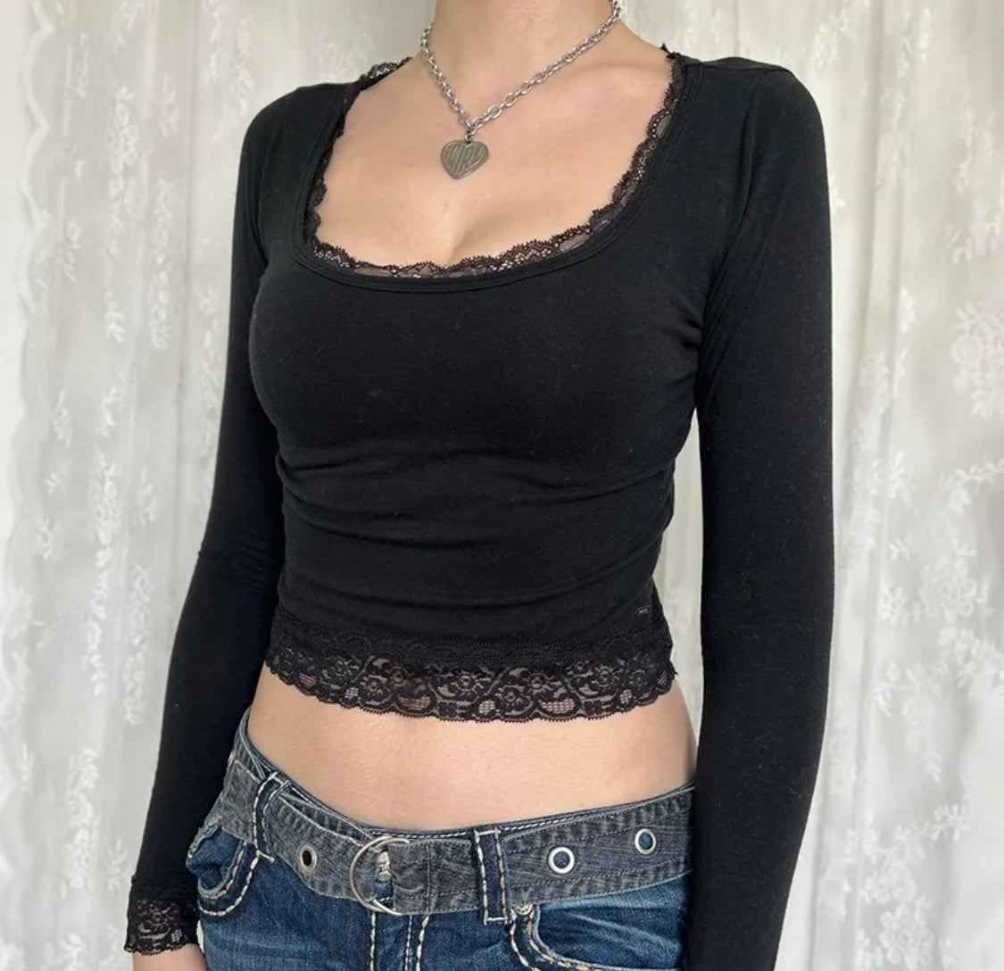 Lace Slim fit Top