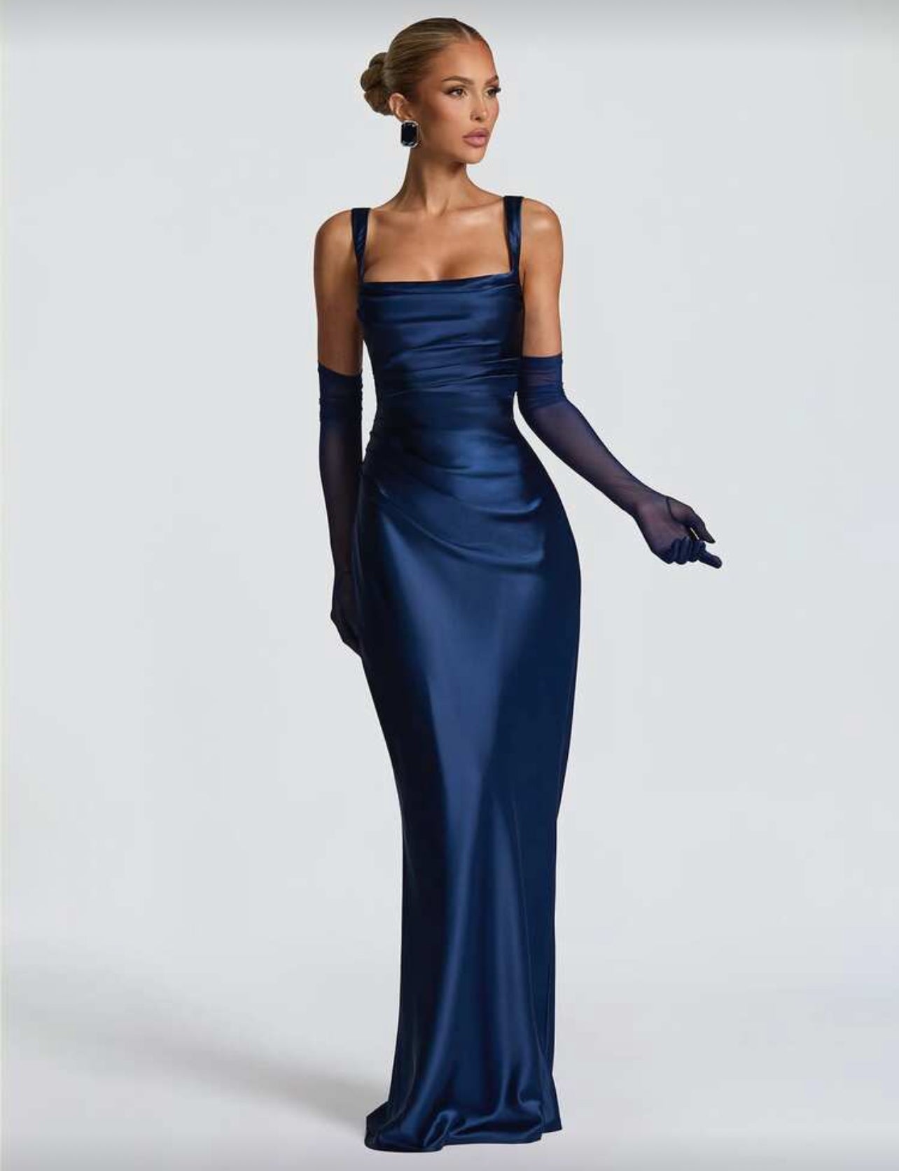 Clinched Bodywaist Dress