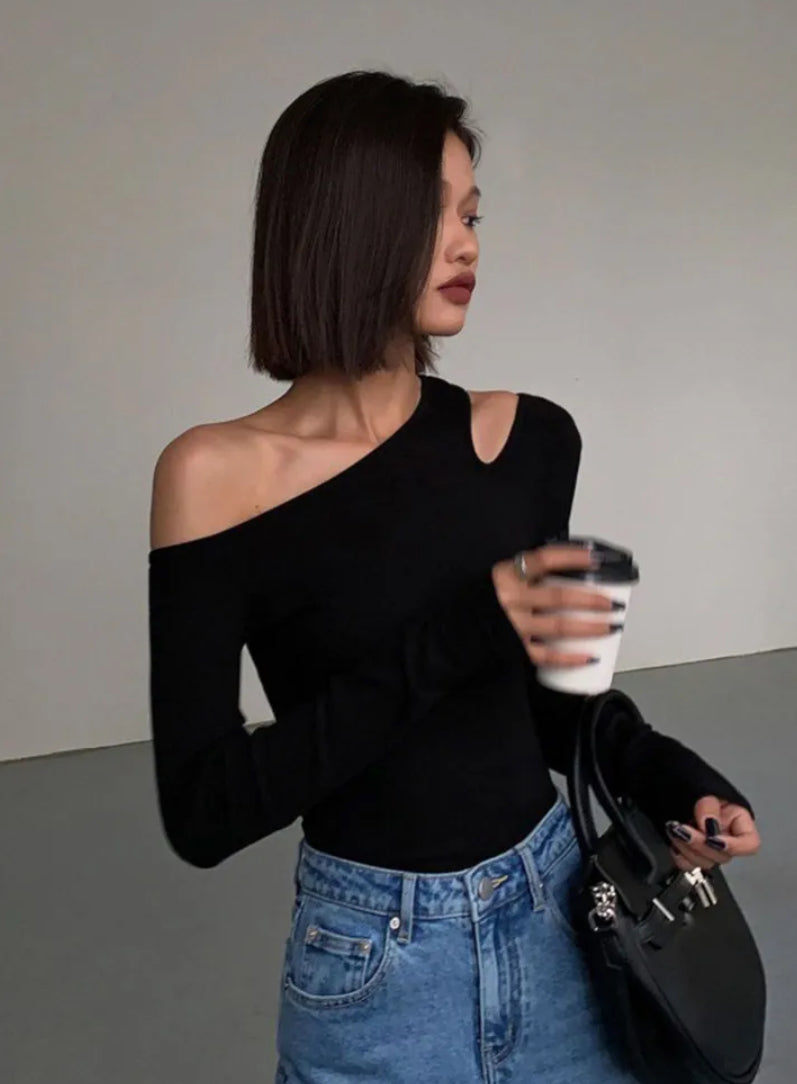 Skew Collar Slim fit Top