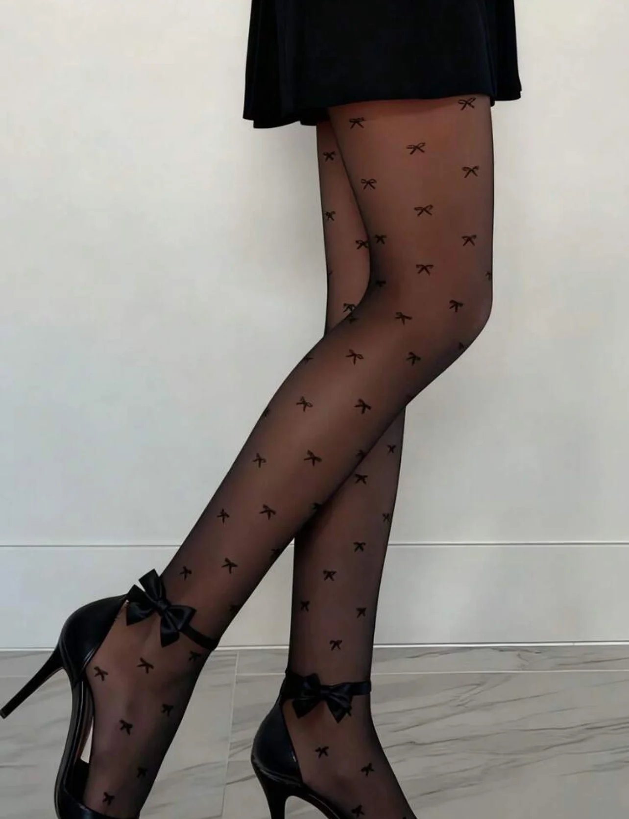 Bow Stockings photo 3
