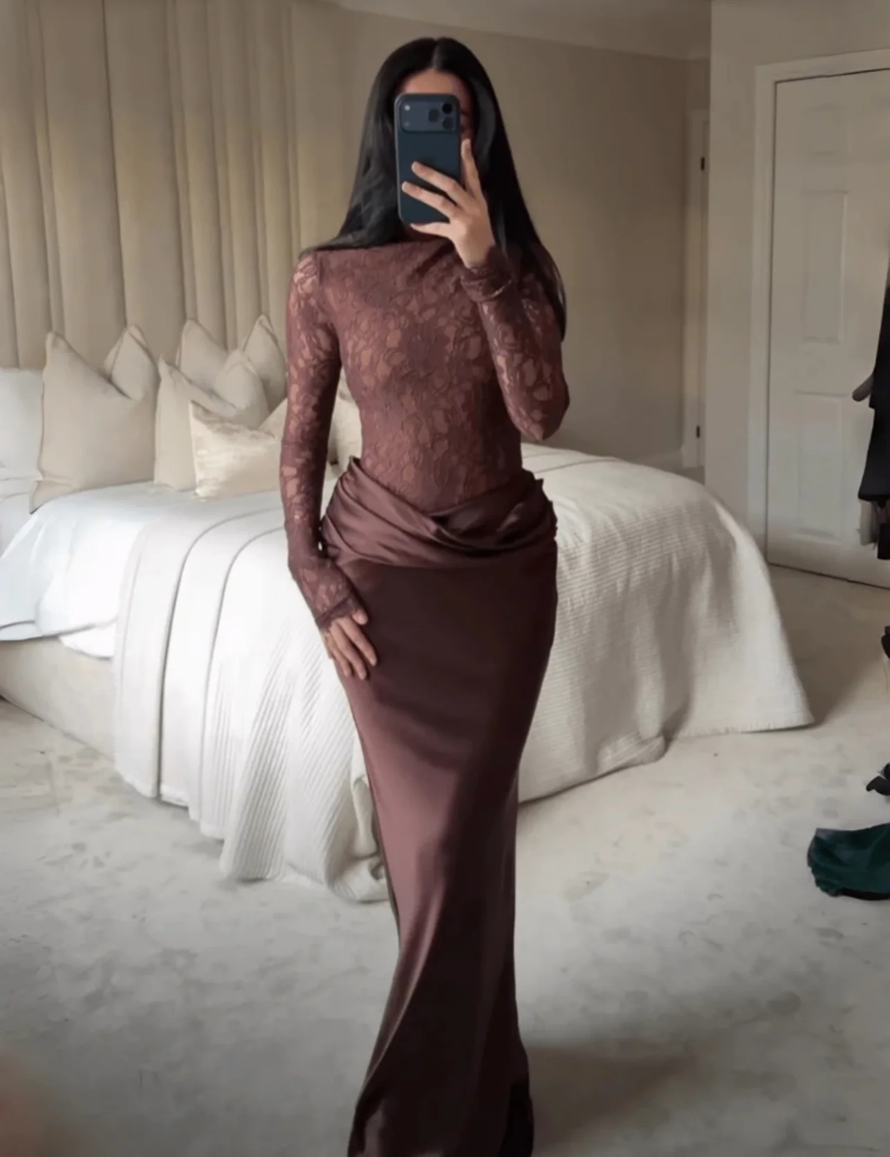 Yasbella Dress